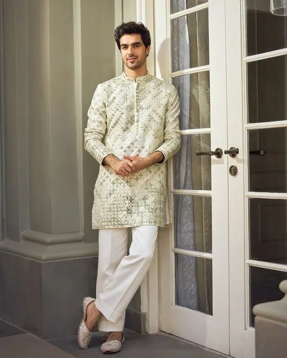 Outfits For Mehendi