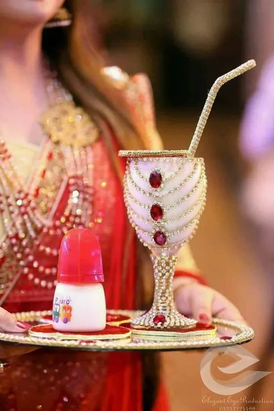 Customize Bridal Accessories #5. Wine Glasses